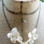 Flutter Necklace - Shell an..